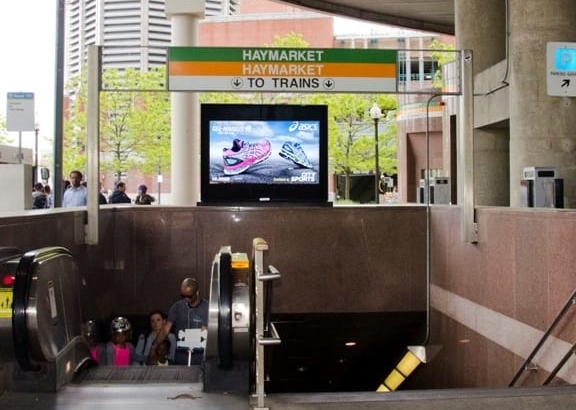 MBTA signs lucrative ad contract