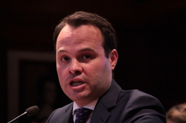 Key senator releases sports betting proposal