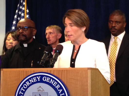 Mass. mayors back AG on assault weapons
