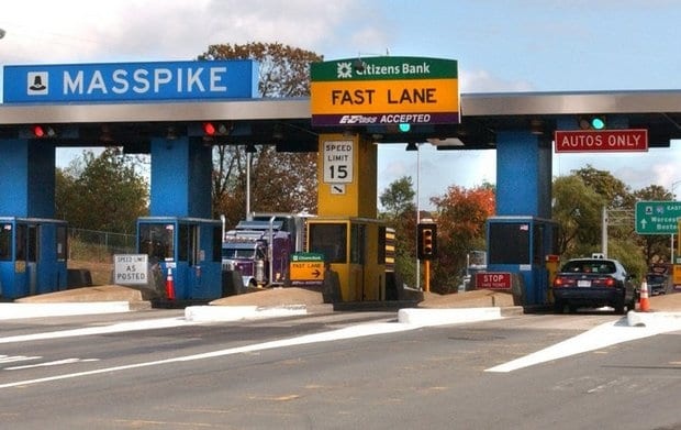 Get Mass. transponder or face higher Turnpike charges