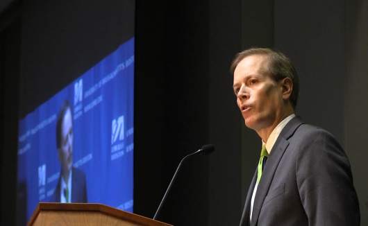 Peyser gets raucous reception at UMass