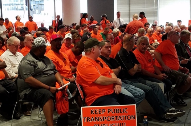 Union protests T privatizing