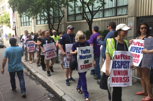 Nurses, hospitals tangle over staffing levels