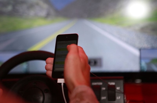 Tougher distracted driving law badly needed