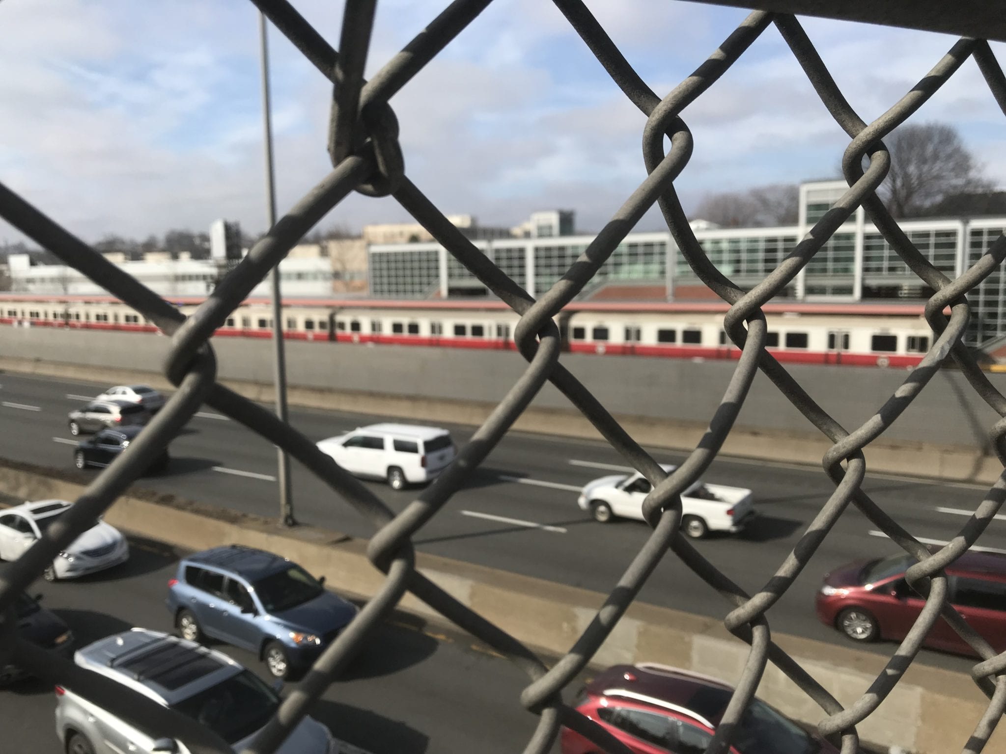 Derailment at Andrew Station snarls commute