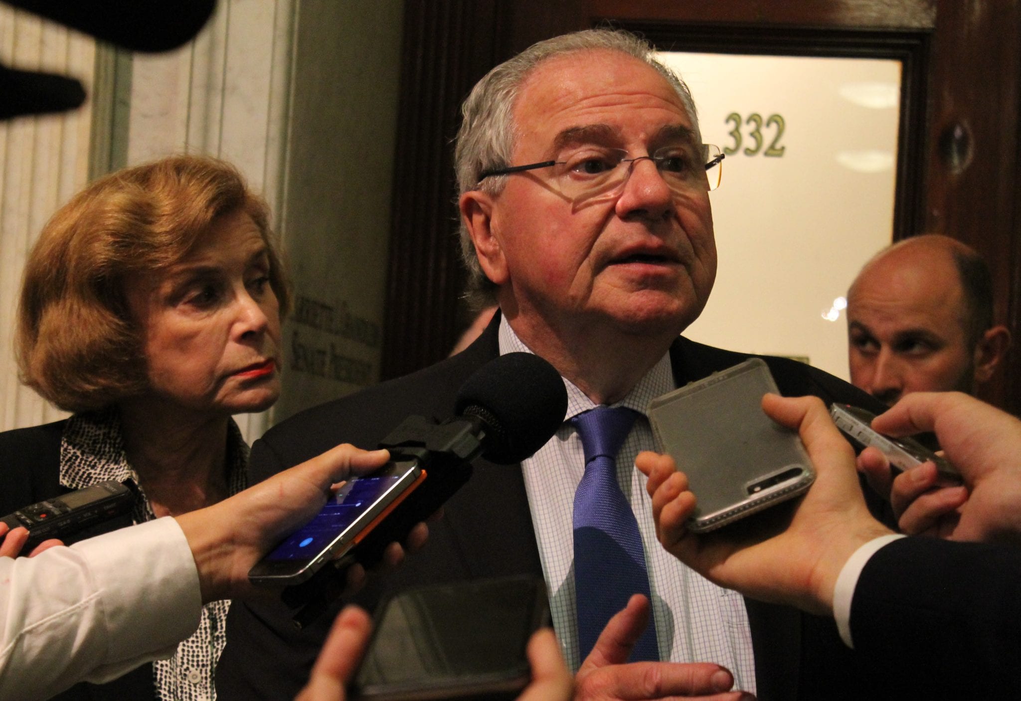 DeLeo: Let’s take policy issues out of spending plan