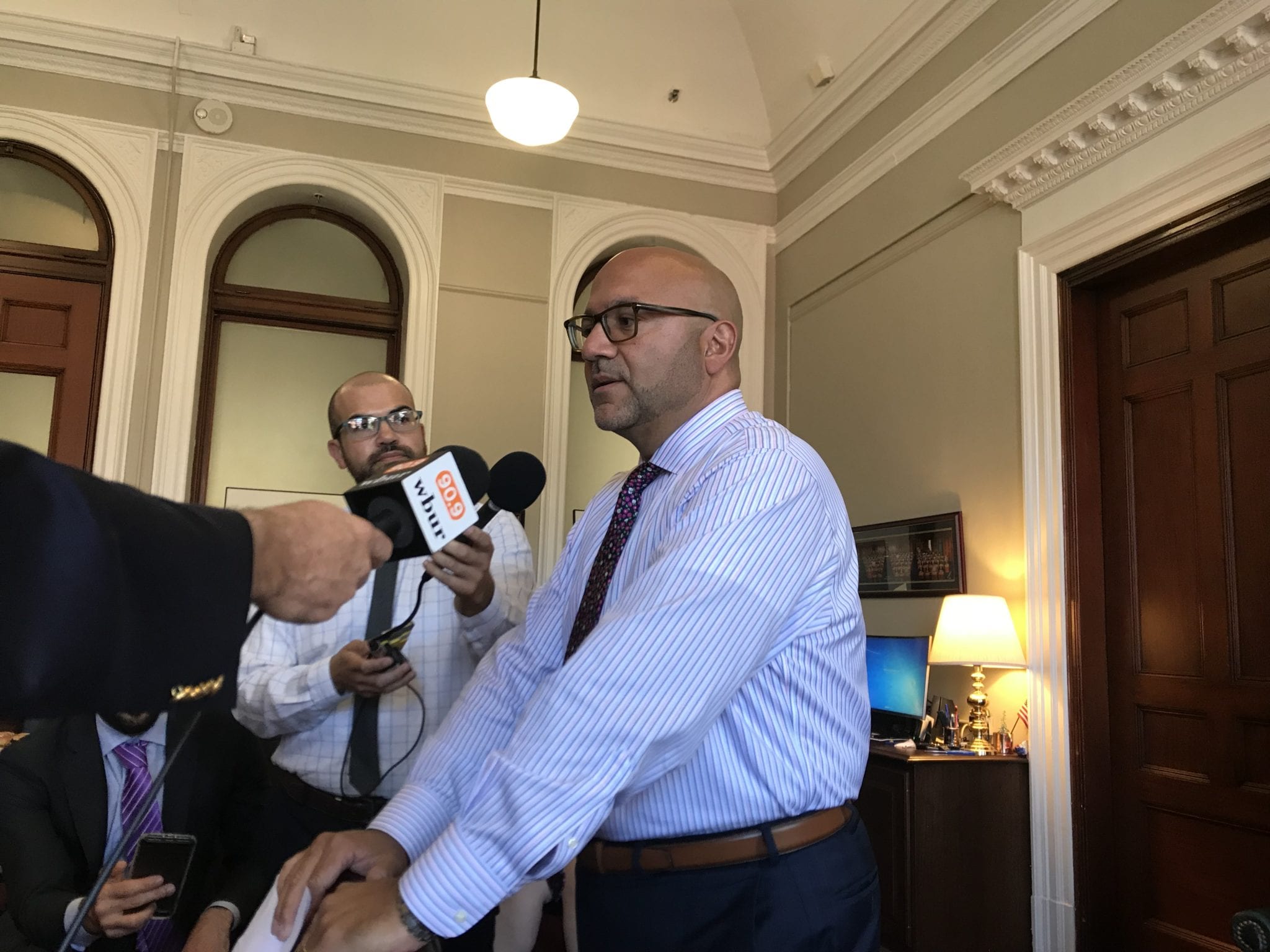 Sanchez, Spilka drop immigration issue from budget