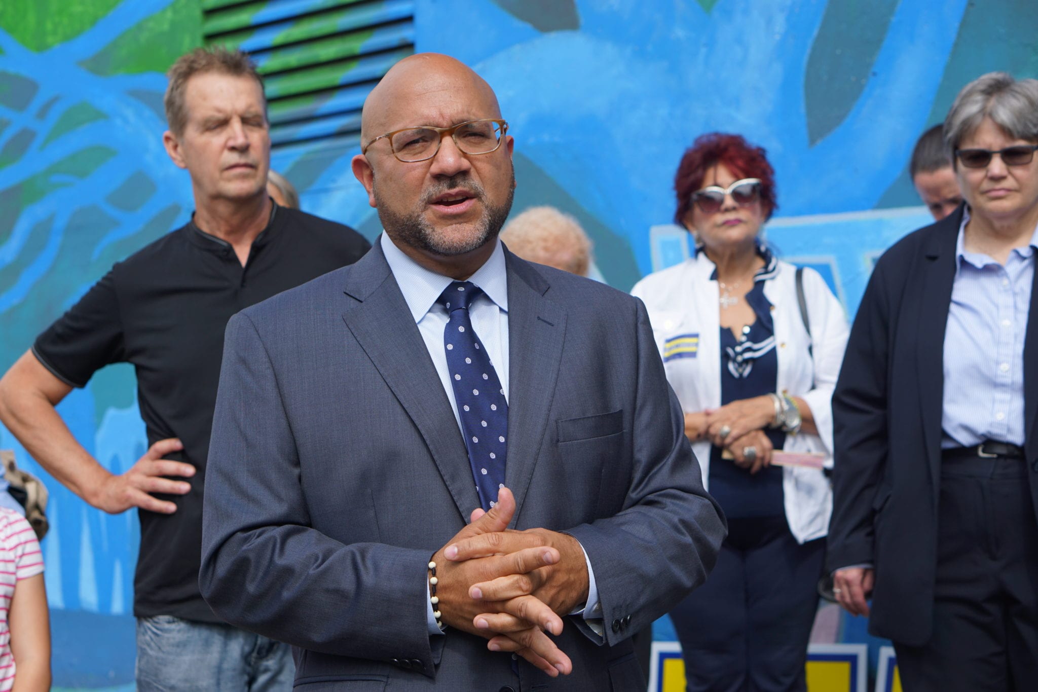 Progressive leaders rally behind Sanchez