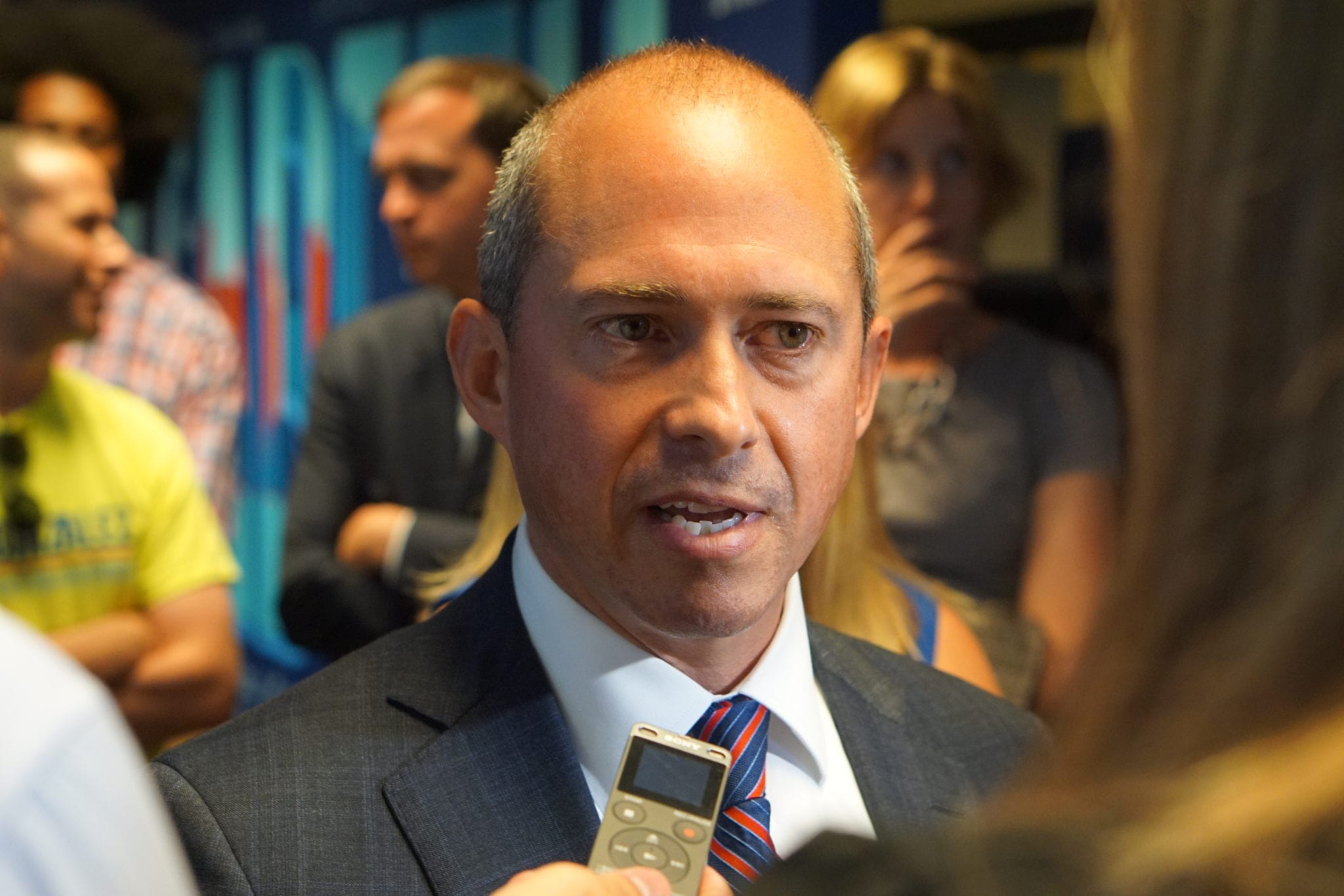 For tax plan, Gonzalez’s gives it the college try