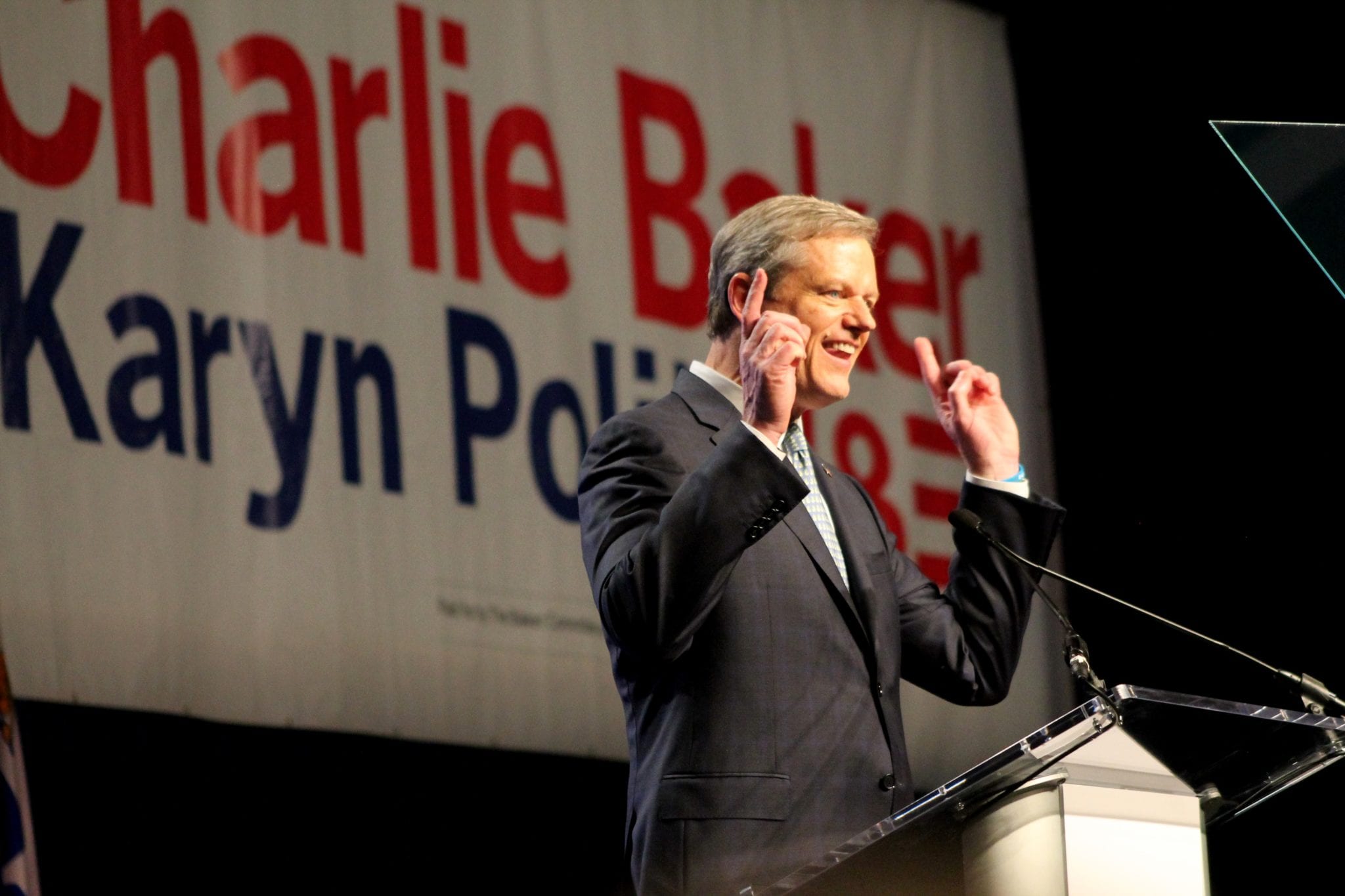 Baker, Warren cruise to second terms