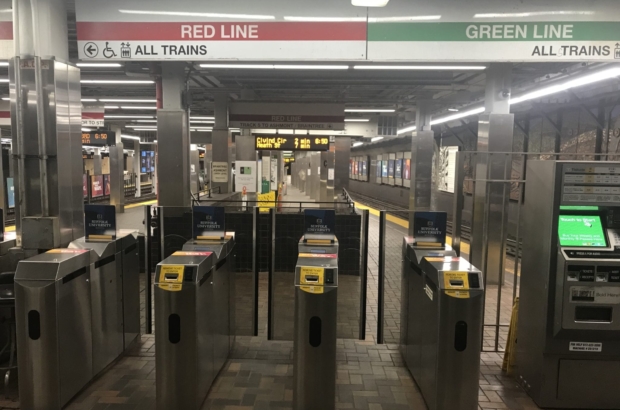 T ridership keeps falling as staff infections rise