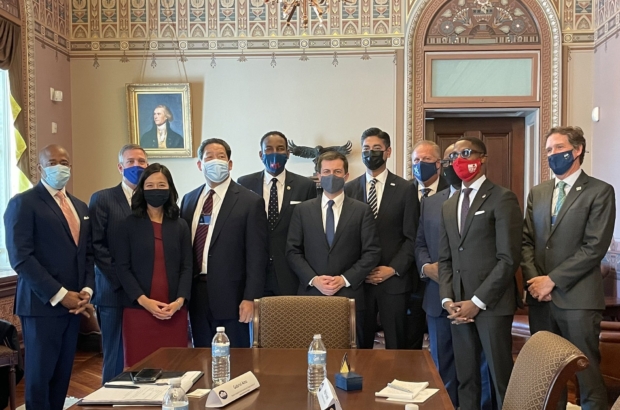 Wu raises fare-free snafu with Buttigieg